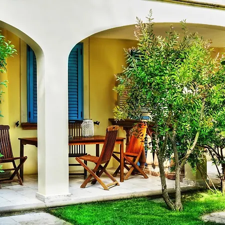 Mazzanta Relais & Aparthotel Vada