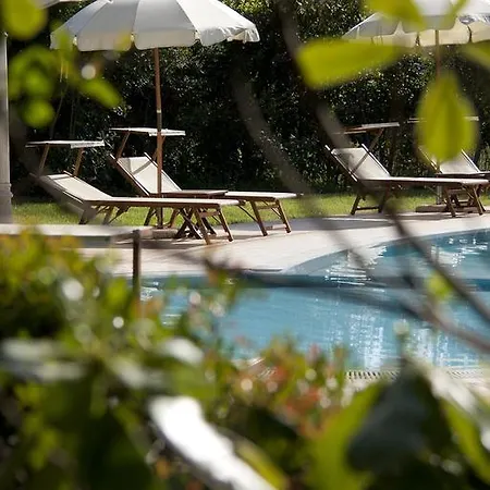 Mazzanta Relais & Aparthotel Vada