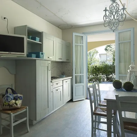 Mazzanta Relais & 3*