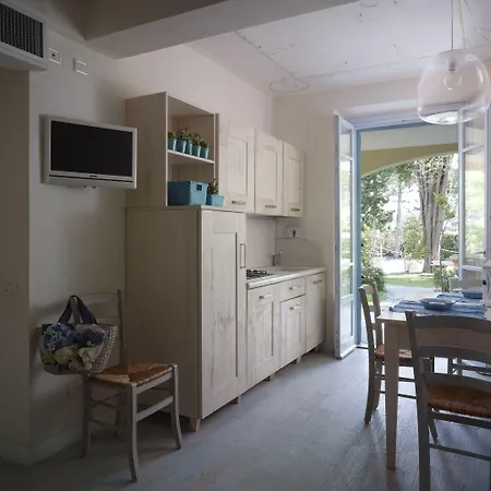 Mazzanta Relais & 3*