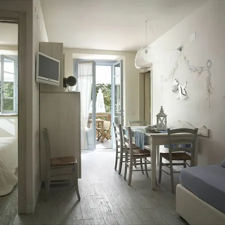 Mazzanta Relais & Aparthotel Vada